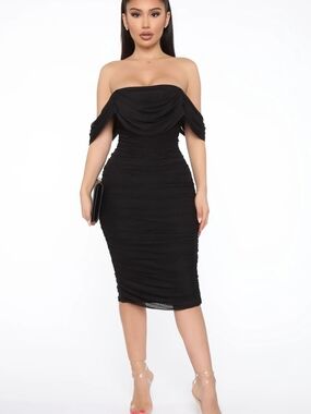 Fashion Nova Black Off-Shoulder Bandage Ruched Midi Dress